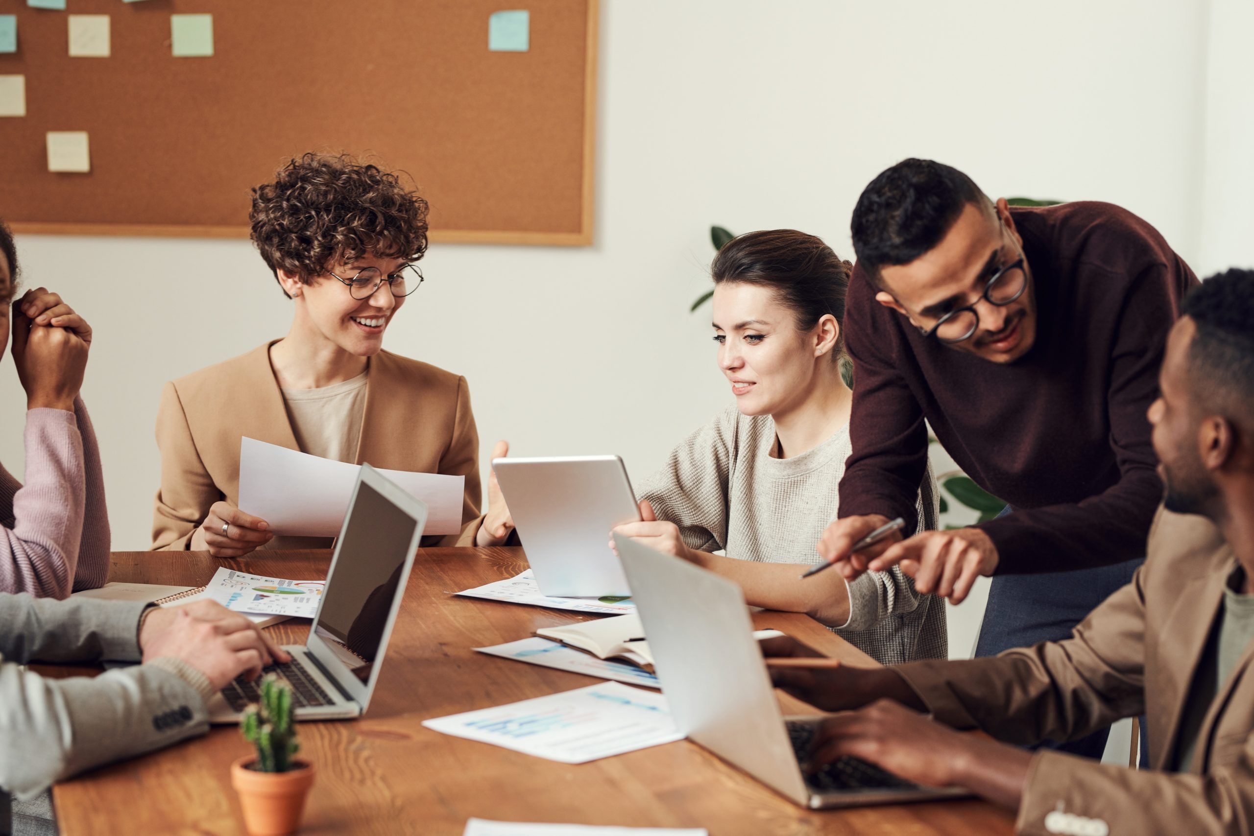 Salariés heureux et productifs grâce à la sophrologie en entreprise